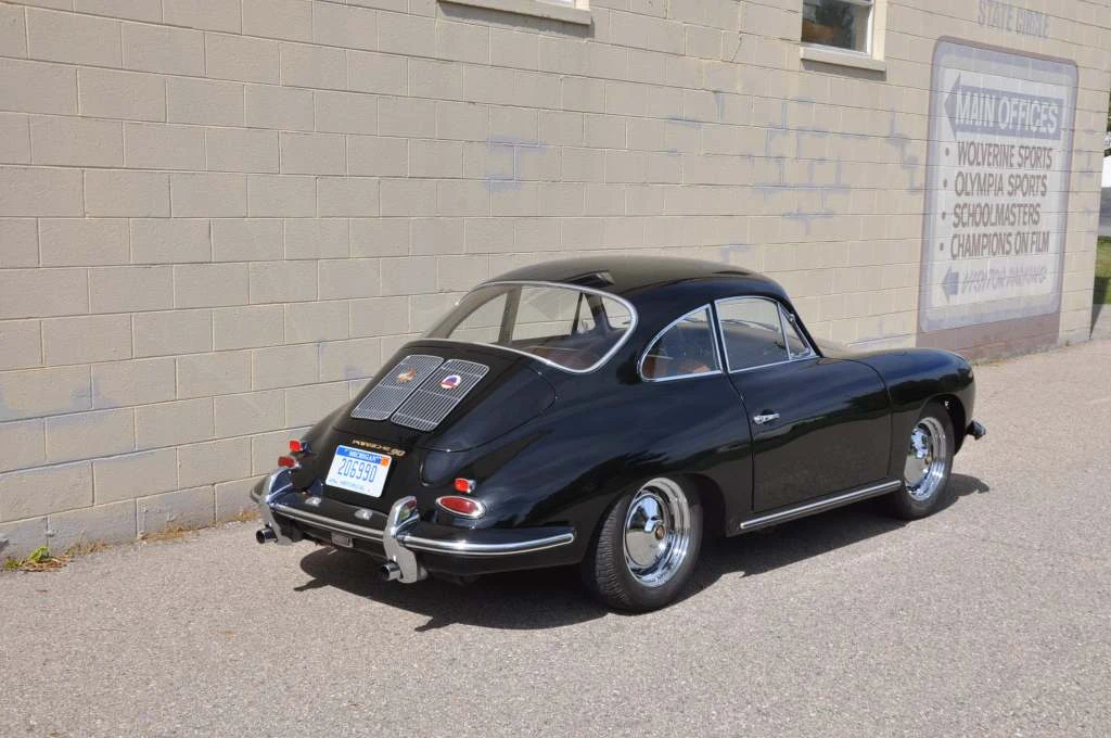 Dan Barnes' '63 Coupe out for a photo shoot an DY356D 2015